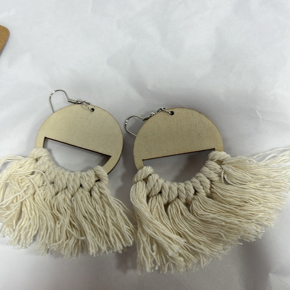 Baseball Animal Print Wood & Macrame Earrings Mom New - Picture 3 of 3